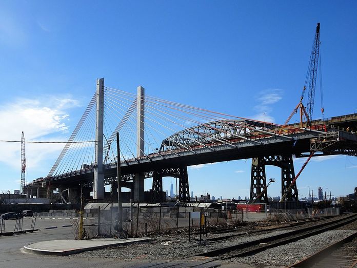 Kosciuszko_Bridge_2017-02a_jeh Kosciuszko Bridge
