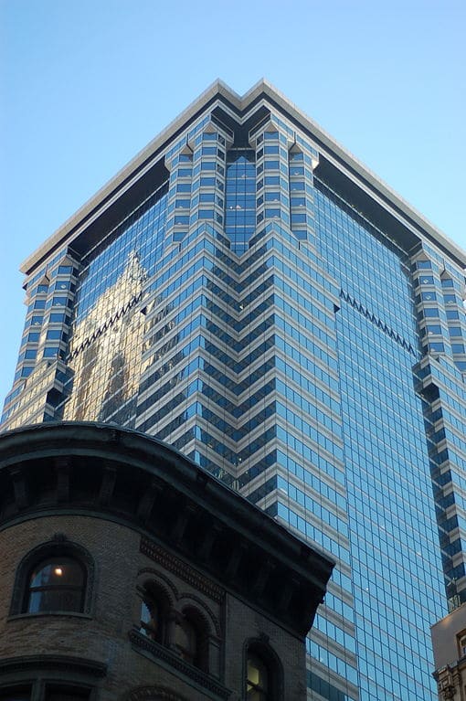 Wall Street, the symbol of wealth and power 8