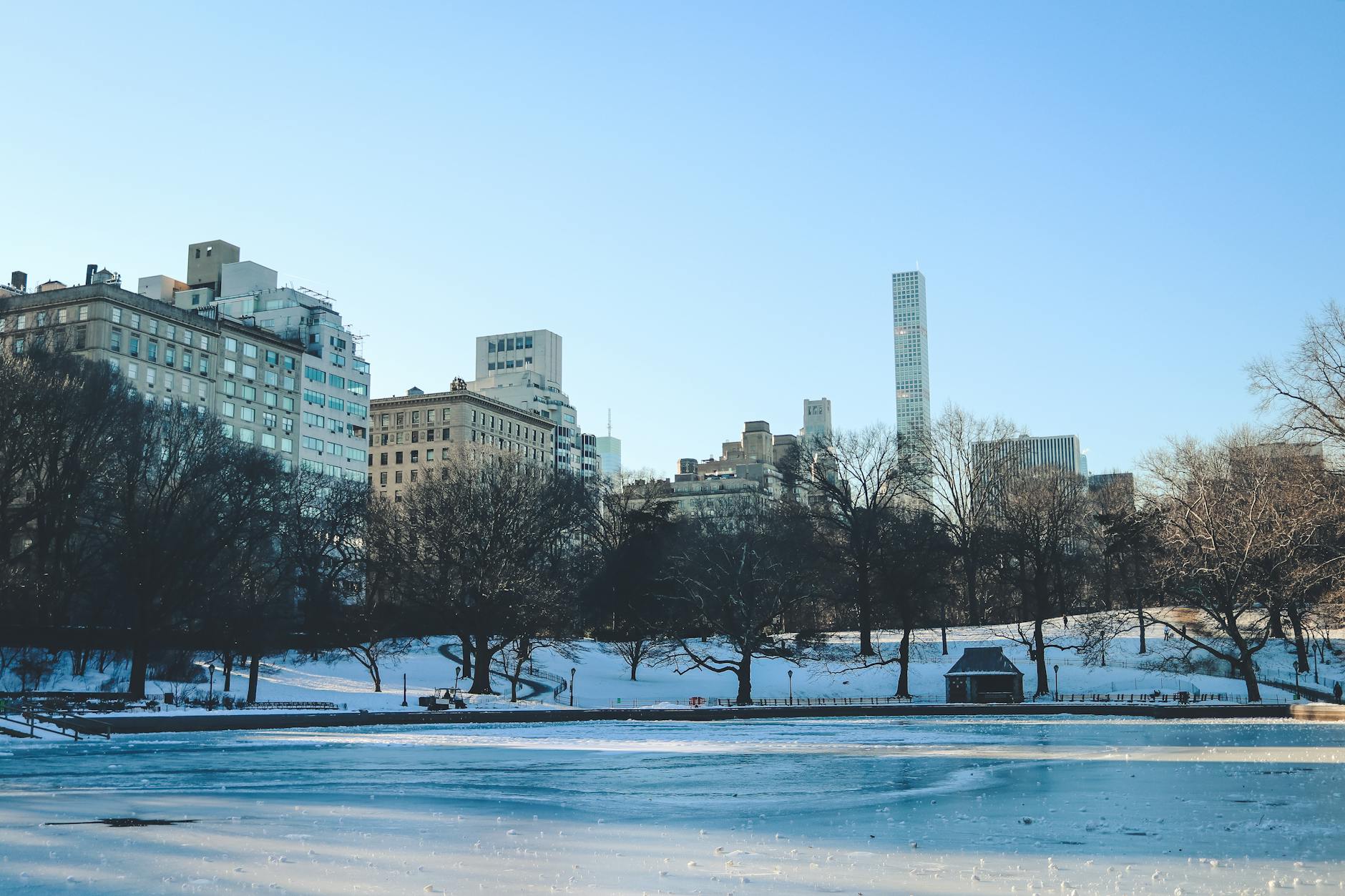 Enjoy Winter in New York City Without Breaking the Bank 2 Enjoy Winter in New York City Without Breaking the Bank