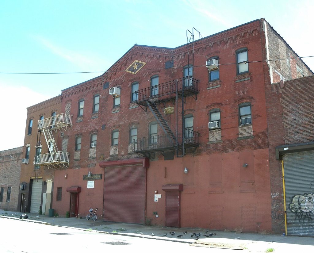 NYC's Ghost Signs: Whispers of Lost Businesses